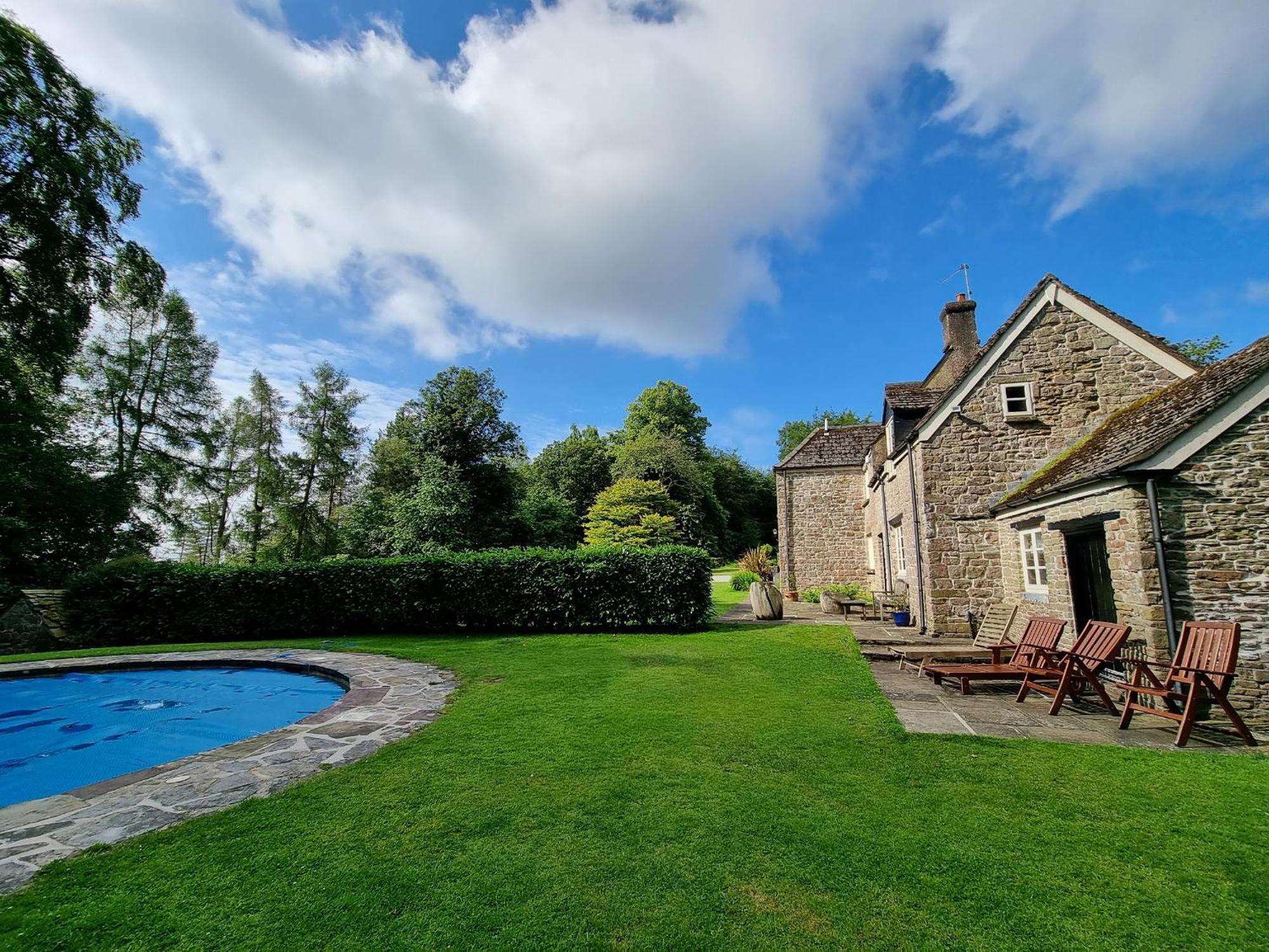 Danby Lodge Lydney Ngoại thất bức ảnh